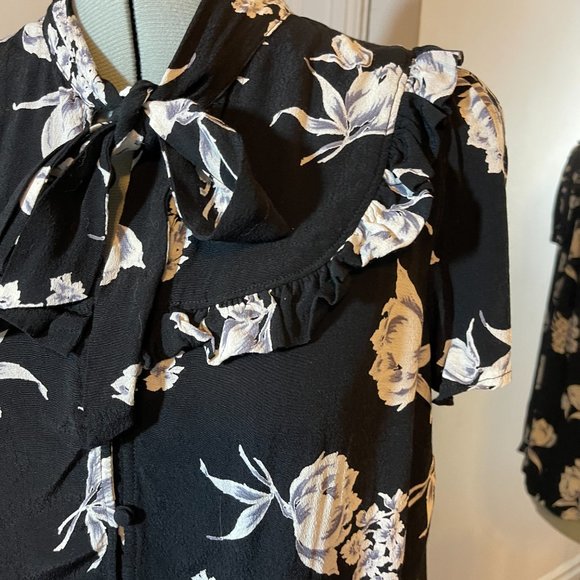 Anthropologie Maeve Black And White Floral Ruffle Blouse - Picture 5 of 10
